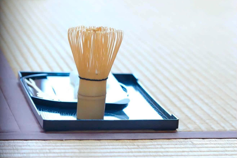 Kyoto: Kimono Rental, Tea Ceremony, and Garden Photoshoot