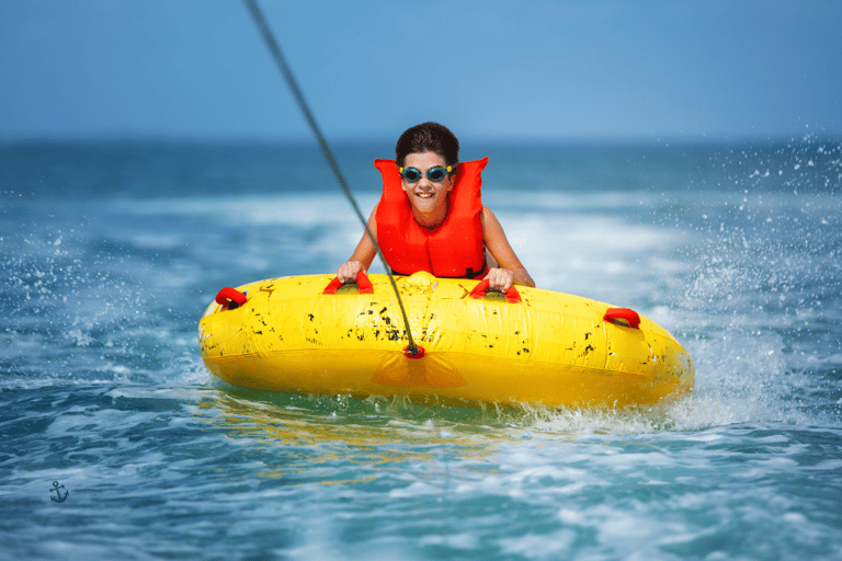 Aqaba : Avventura con tutti gli sport acquatici nel Mar RossoParasailing doppio