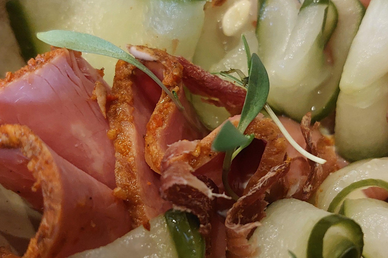 Flavors and wellness: wines, hot springs and gastronomy in Mendoza