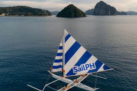 El Nido : Croisière partagée au coucher du soleil sur le Paraw