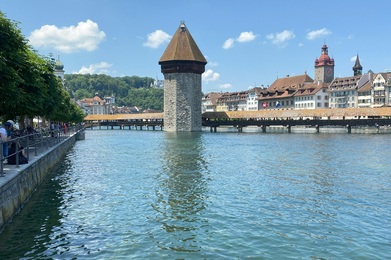 Desde Zúrich: Excursión Privada al Monte Pilatus y Lago de los Cuatro CantonesMonte Pilatus con crucero por el Lago de los Cuatro Cantones Desde Zúrich