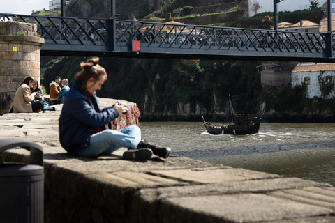Porto: crociera su una nave pirata sul fiume Douro
