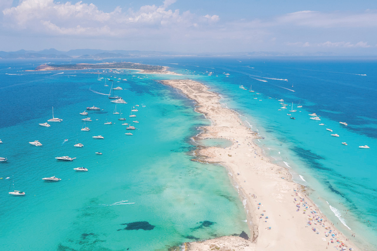 Ibiza: All-inclusive Formentera Full-Day Boat Trip with Beds