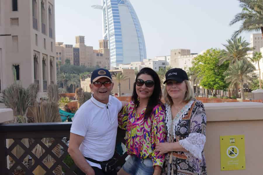 Dubai: VIP private Tour durch die Stadt mit Burj Khalifa Tickets. Foto: GetYourGuide Dubai: VIP private Tour durch die Stadt mit Burj Khalifa Tickets. Foto: GetYourGuide
