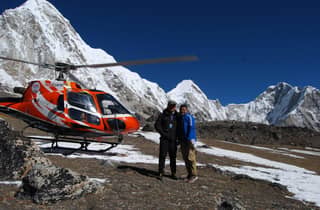 Everest Base Camp Helikopterlandung Tour von TIA - 1 Tag