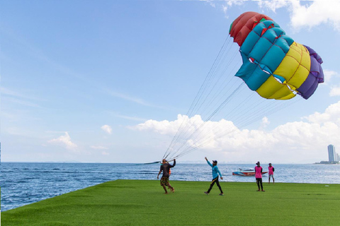 Vanuit Pattaya: Koh Larn Dagvullende Tour met Wateractiviteiten