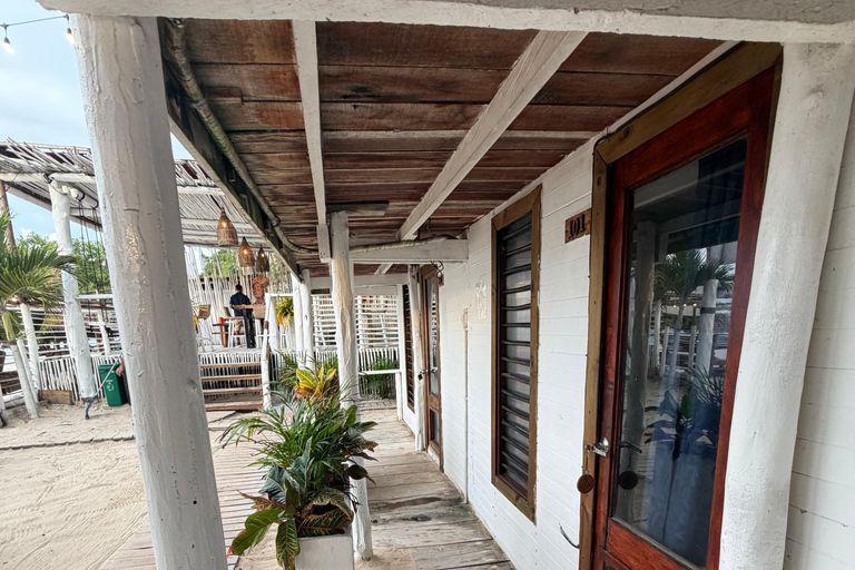 Private visit to Playa Blanca Barú with lunch included Visit Playa Blanca Baru Private with lunch included