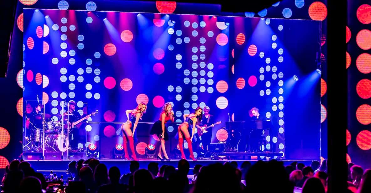 Afbeelding 11 van Amsterdam: VEGAS-dinnershow met 3-gangenmenu om te delen