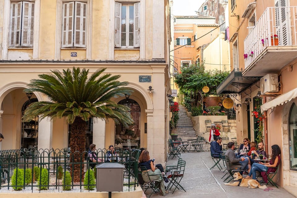 Visita il centro storico di Corfù e l oliveto con degustazione di olio