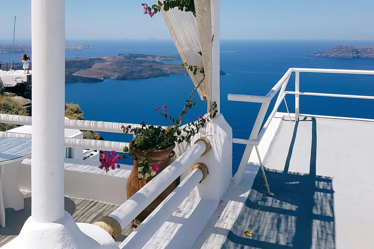 Santorini: Red Beach, Megalochori, and Oia Sunset Tour