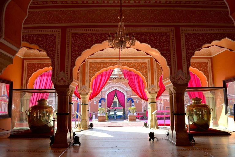 From Delhi : Jaipur Same Day Tour By Train or Private Car Tour from Delhi : 1st Class Train Coach, Car-Driver & Guide