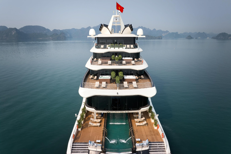 Ha Long 6★ Kreuzfahrt: 2-tägige Tour zur Titop-Insel und zur Sung Sot-Höhle