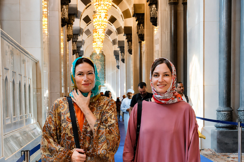 Muscat: City Highlights Tour with Grand Mosque & Souq Shared