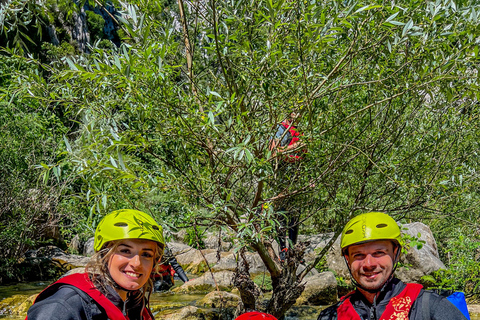 Vanuit Split: Canyoning op de Cetina rivierTour zonder transfers