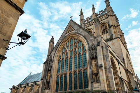 Excursão a Windsor, Oxford e Stonehenge saindo de LondresTour em português com entrada para o Castelo de Windsor incluída