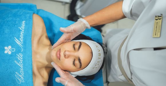 Antalya: Massage and Professional Skin Care Experience
