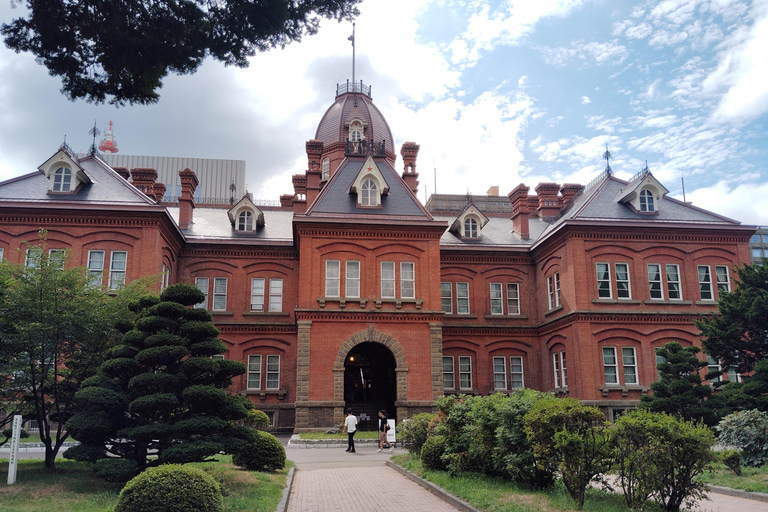 Sapporo: Tour of the Historic Red Brick Government Office