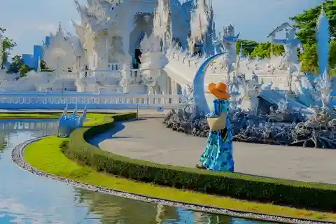 Chiang Mai: White Temple, Black House & Blue Temple Day Trip