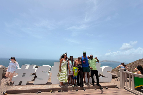 St. Kitts: Private Island Tour with Local Guide & Transfers