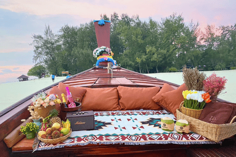 Krabi Sunrise 4 ilhas em um barco antigo de luxo (JOIN)Krabi Sunrise 4 ilhas de lancha rápida PARTICIPA