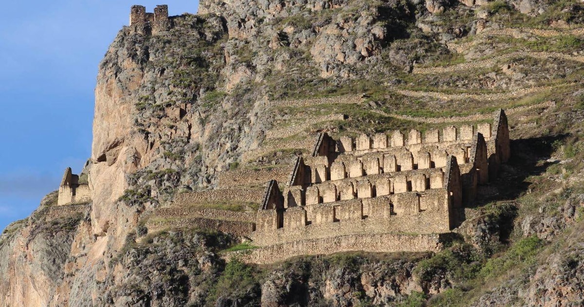 Vizitați Ollantaytambo: Transport privat | GetYourGuide