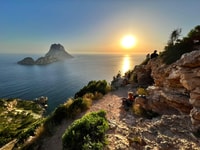 IBIZA, ES VEDRA SUNSET TOUR - Housity