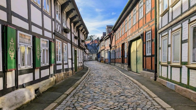Visit Goslar Romantic Old Town Self-guided Discovery Tour in Goslar, Germany