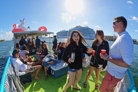 Croisière sur l'île avec baignade dans les bancs de sable à Ft. LauderdaleFort Lauderdale : Sandbar Party Boat