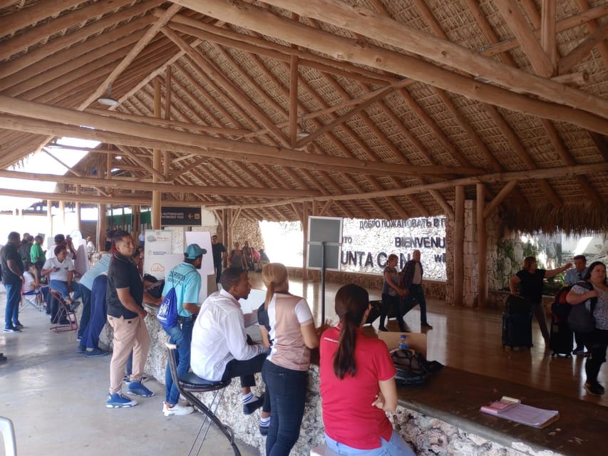 プンタ カナ空港のプライベート往復送迎 GetYourGuide