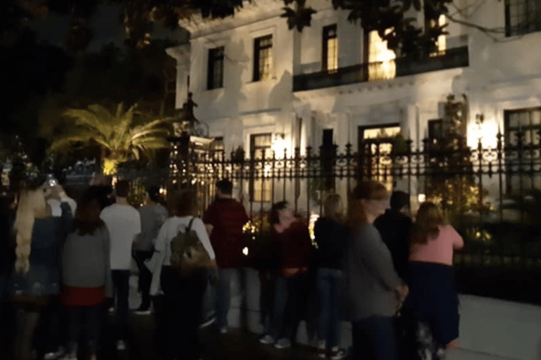 Savannah: Ghost & Graveyard Walking Tour With Local Guide Standard Option