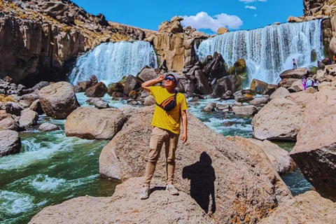 Arequipa: Pillones 2026 – Waterfall, Andean Views, and Eroded Rocks