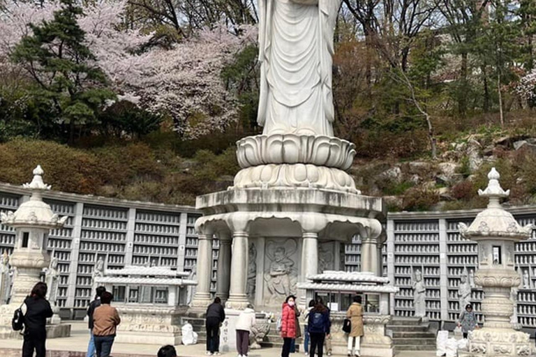 Seoul: COEX Library, Bongeunsa Temple & Lotte Tower Tour