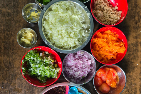 Pokhara: Authentic Nepali Cooking Class & Market Tour