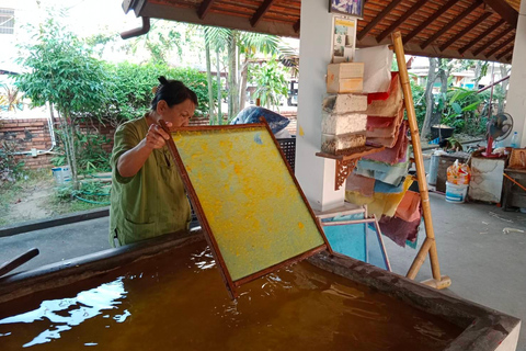 Mae Kampong dorp, warmwaterbronnen, Bo Sang paraplu's makenMae Kampong Village, warmwaterbronnen, Bo Sang-paraplu's maken