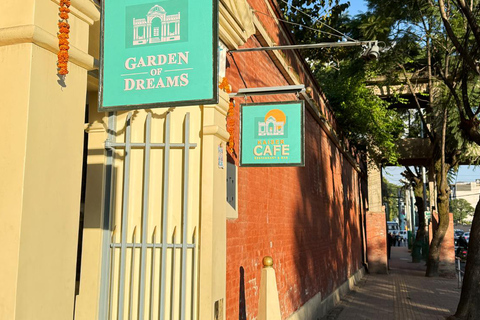 Kathmandu: Ason, Thamel & Garden of Dreams Walking Tour