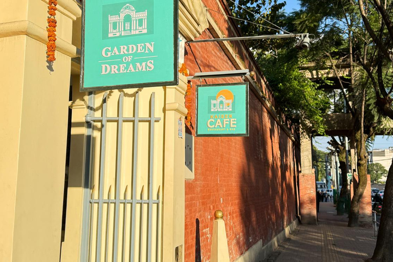 Kathmandu: Ason, Thamel & Garden of Dreams Walking Tour