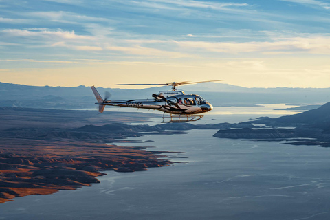 Von Las Vegas aus: Grand Canyon West Rim Helicopter Tour7 Uhr Early Bird Special