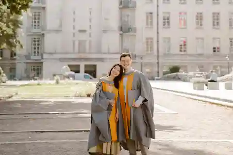 London Private Couple Photoshoot With Cinematic Style