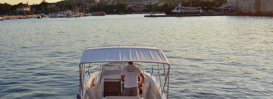 Krk : Louez un bateau Atlantic 670 ouvert 271612 KK