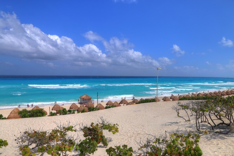 Cancun: Genieße den Ventura-Wasserpark und eine Stadtrundfahrt mit SightseeingVentura Park FUN Paket und Cancun Sightseeing Stadtrundfahrt