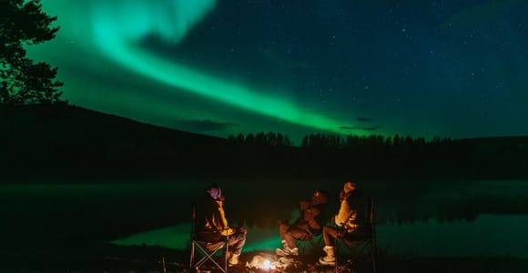 Svolvær: Experience the Magic of the Northern Lights!