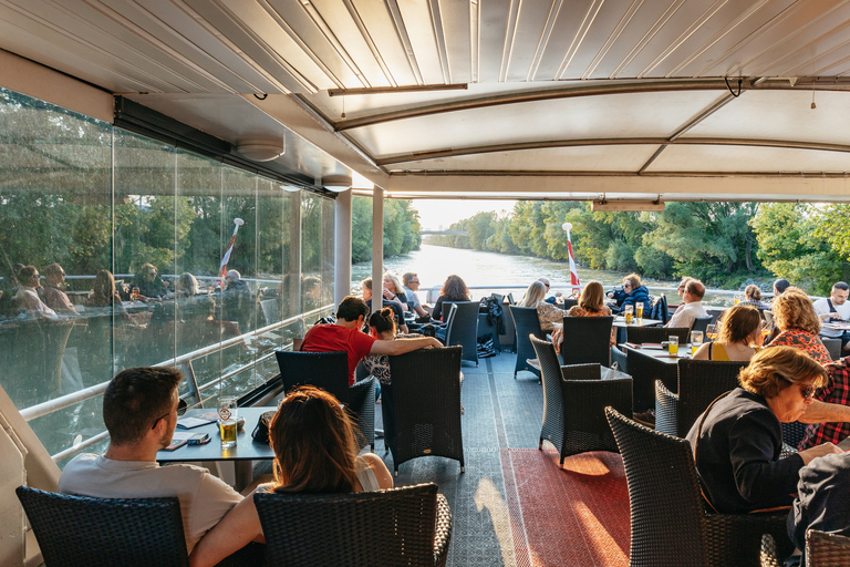 Wenen: Avondvaart met 3-gangen dinerWenen: 3-gangen dinercruise in de avond