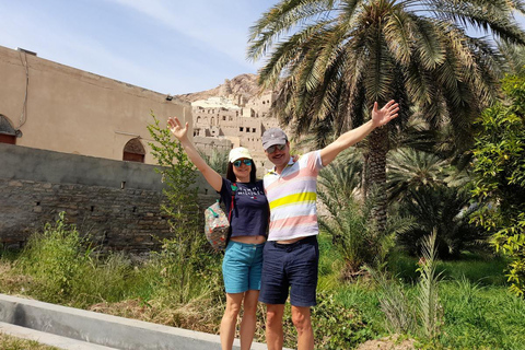 Muscat: Nizwa & Birkat Al Mouz Private Full Day Tour