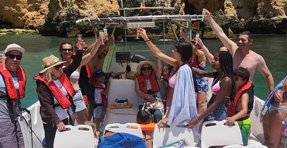 Private boat rides in Lagos and Benagil with snacks and drinks