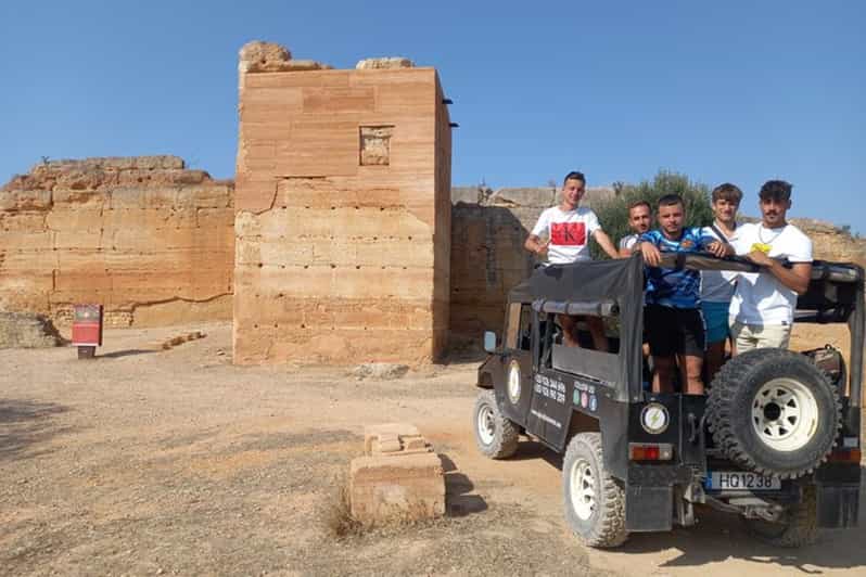 Albufeira Safari explorando aldeias, igrejas, castelo e quinta