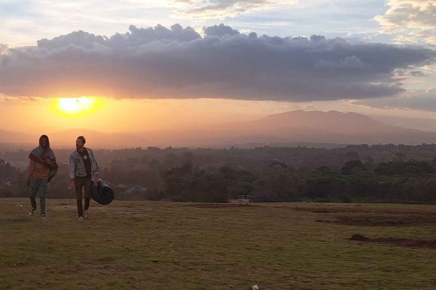 Arusha: Panoramic Sunset View with Food Options - Panoramic Sunset View