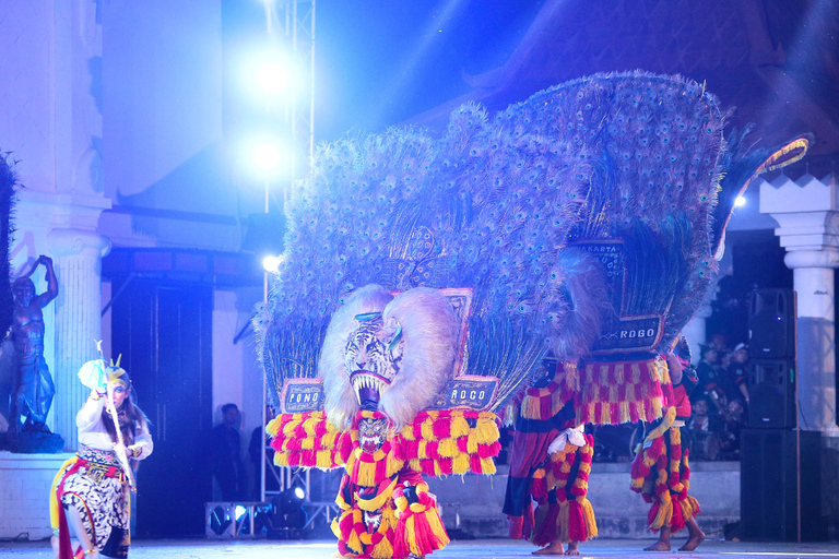 From Yogyakarta: 2 Days Reog Traditional Dance Guided Tour Reog Dance - Sharing Guided Tour