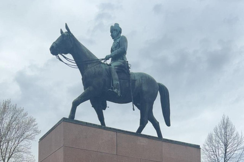 Ultimate Helsinki & Porvoo Tour– Private Car & Local Stories