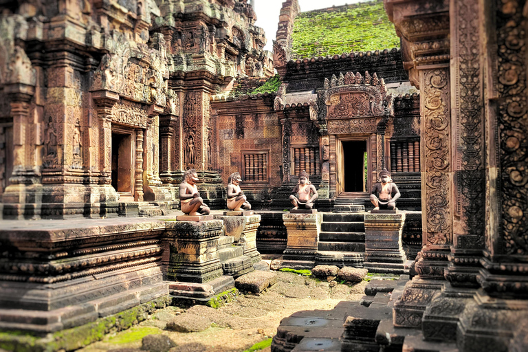 Entdecke Banteay Srei, Kbal Spean und ein lokales Dorf Abenteuer