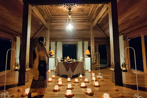 乌布：巴厘岛皇家晚餐，热带森林景观素食菜单